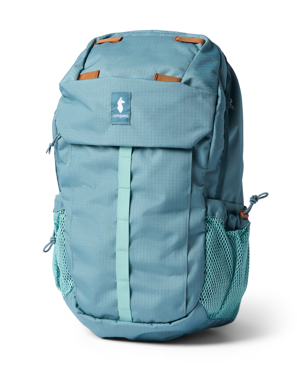 Clase 28L Daypack