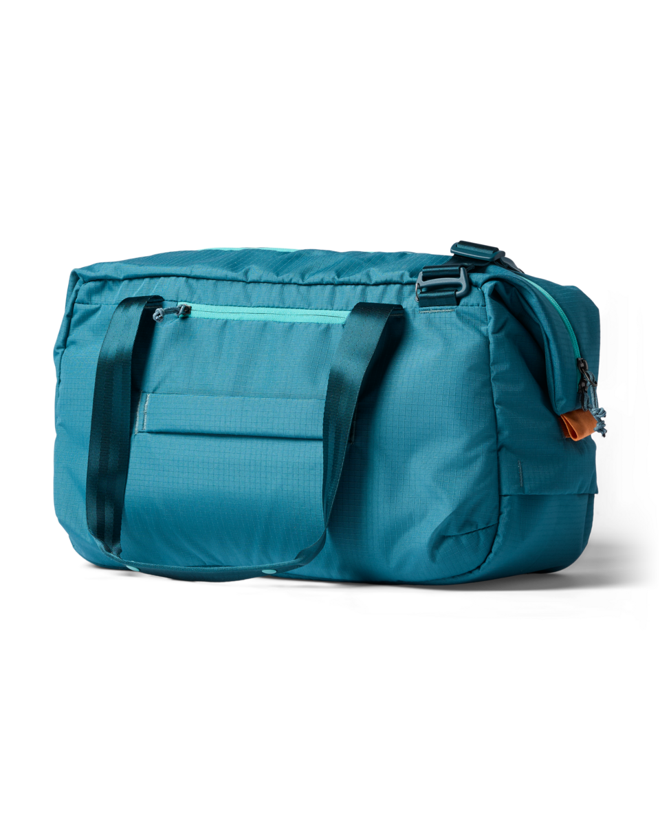 Viaje 35L Travel Duffel